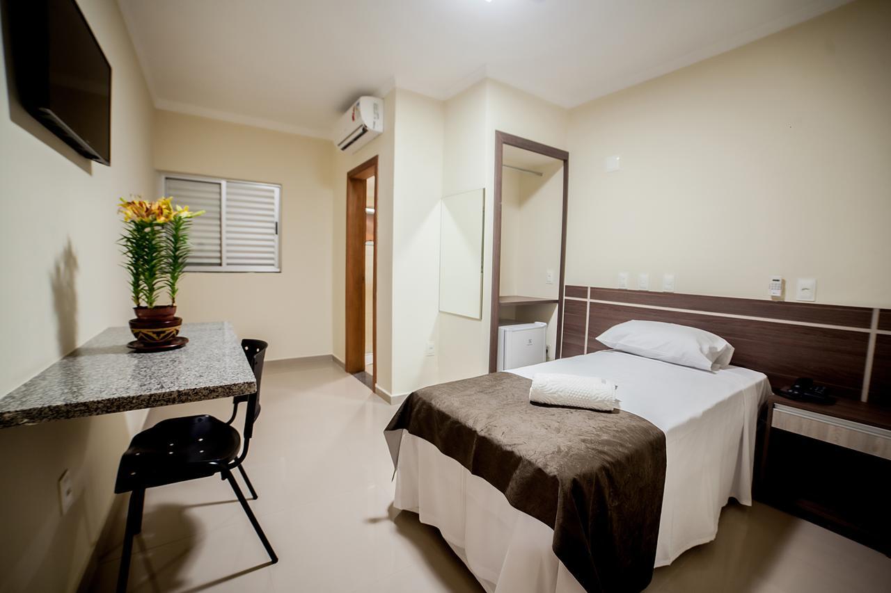 Apoema Hotel Cuiabá Eksteriør bilde